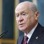 Bahçeli’den Kıbrıs Mesajı: “Birleşik Kıbrıs Federasyonu Ham Bir Hayaldir”